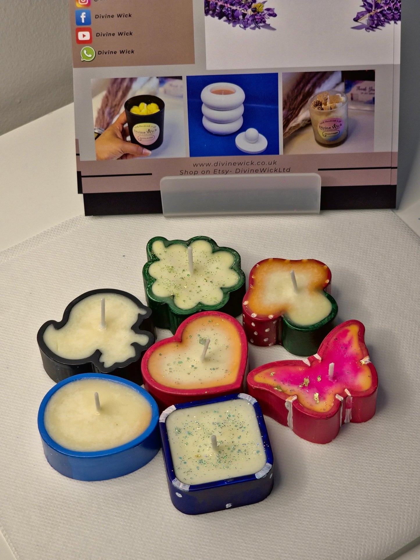 Refillable handmade candles set with custom colours UK