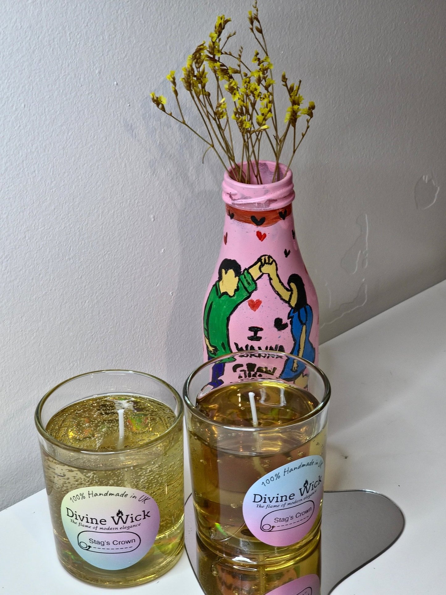 Scented handmade candles for luxury gifting UK