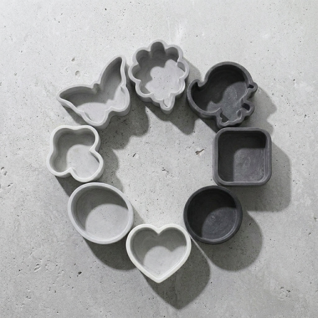 Handmade scented candles with bow bouquet design UK